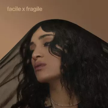 Camélia Jordana - facile x fragile (DeLuxe)  [Albums]